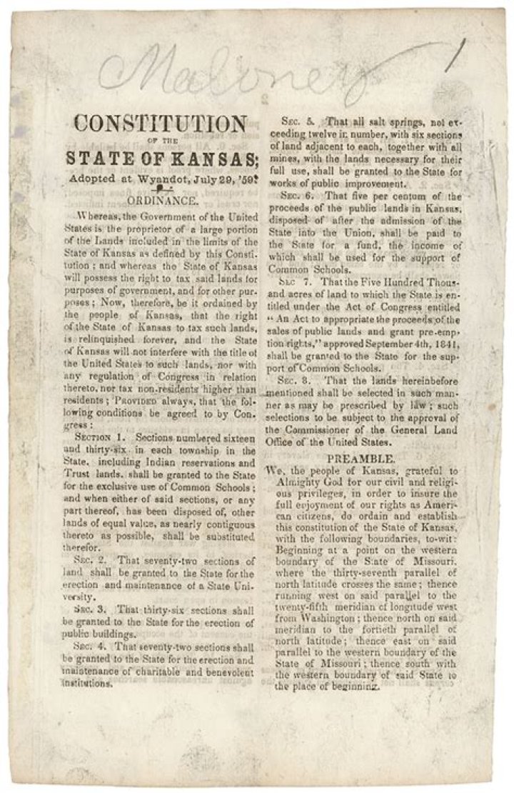 Did the wyandotte constitution became the kansas constitution?