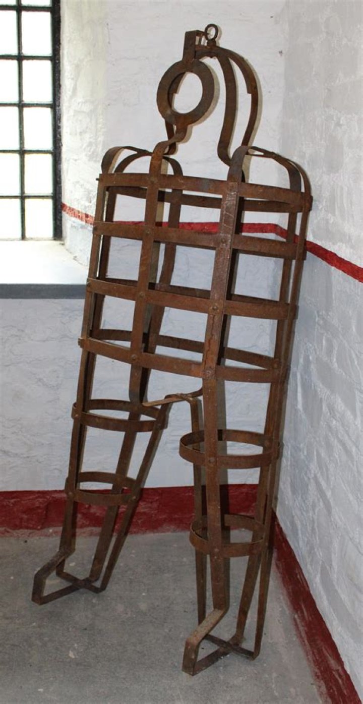 Does the word gibbet mean?