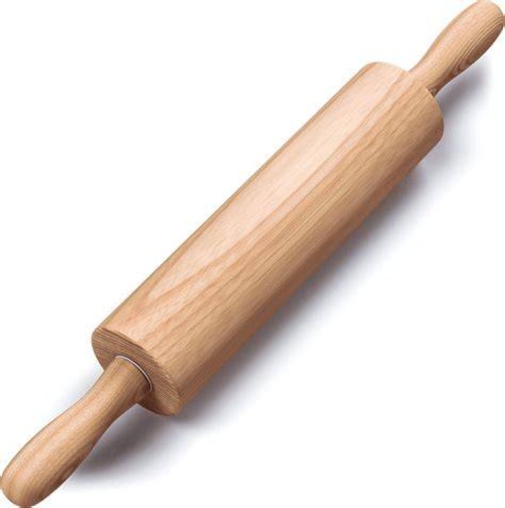 Is rolling pin wooden?