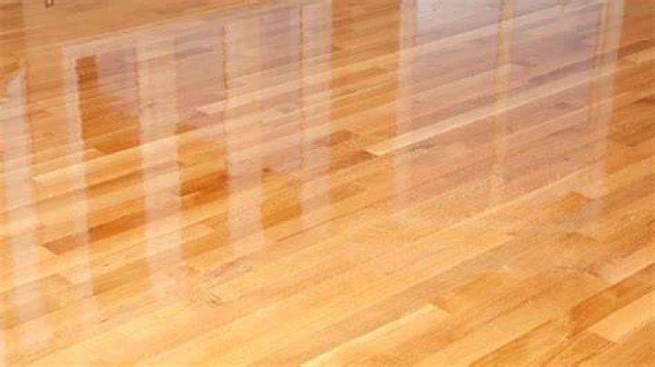 Which polyurethane is shiniest?